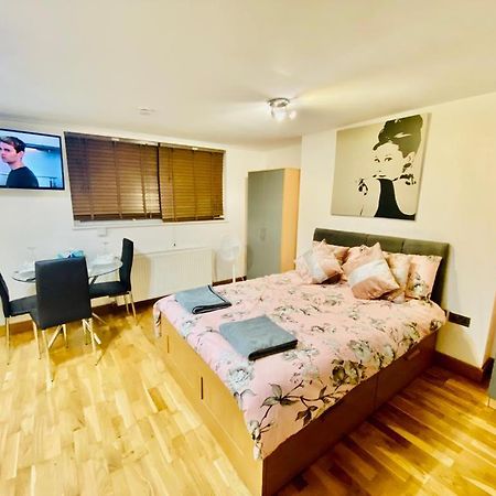 One Bed Apartment In Camden Londres Extérieur photo